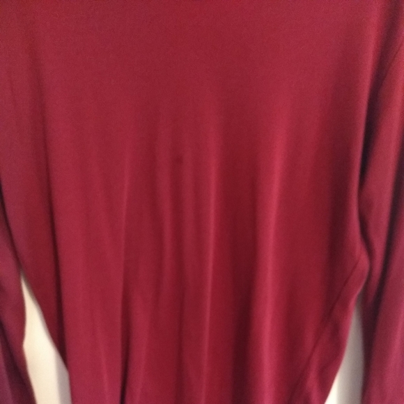 🌷‼️5/$20 Woman’s  Top Massimo Maroon Long Sleeve V Neck XXL - Picture 4 of 9